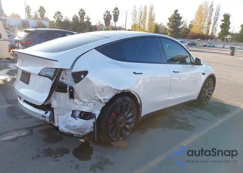 2024 Tesla Model Y Performance Dual Motor All-Wheel Drive from USA, damaged, VIN 7SAYGDEF7RF049507